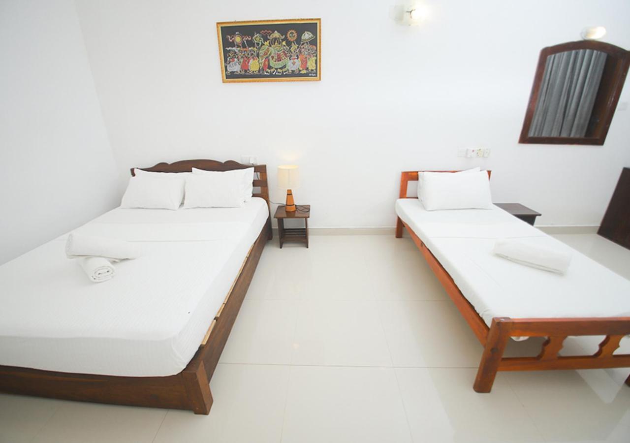 Birdsong Leisure Resort Tissamaharama Exterior photo